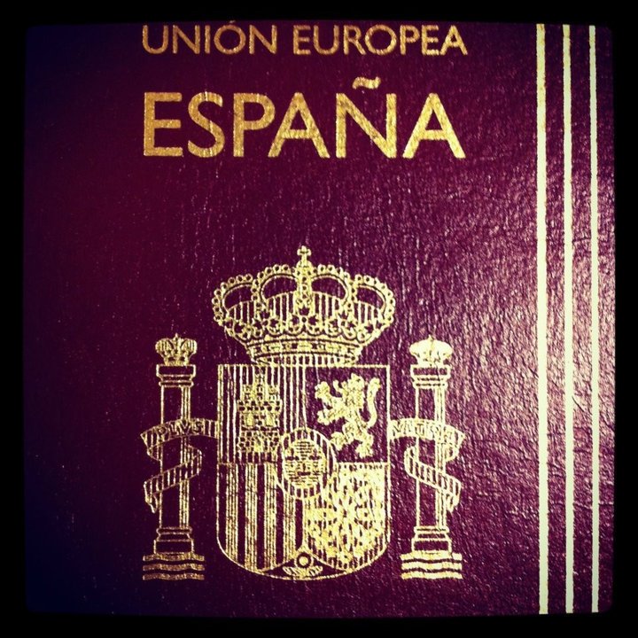 Pasaporte español.