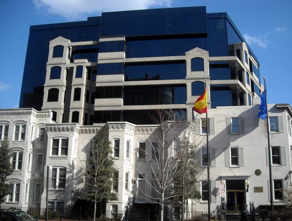 Embajada de España en Washington.