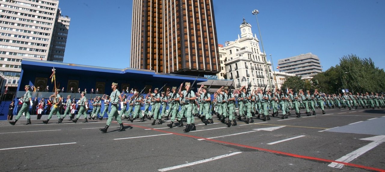Legionarios desfile en Madrid un 12 de octubre.