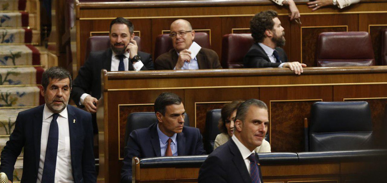 Sesión constitutiva del Congreso, con Vox ocupando los bancos reservados tradicionalmente para el PSOE.
