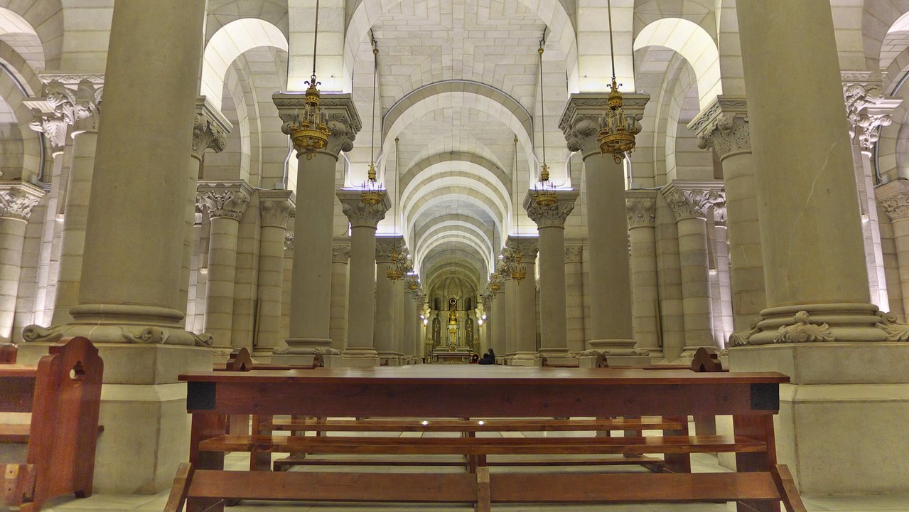 Cripta de la catedral de La Almudena.