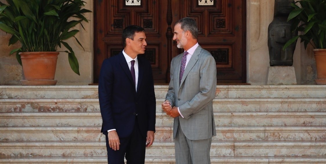Pedro Sánchez y Felipe VI, en Marivent en agosto de 2018.