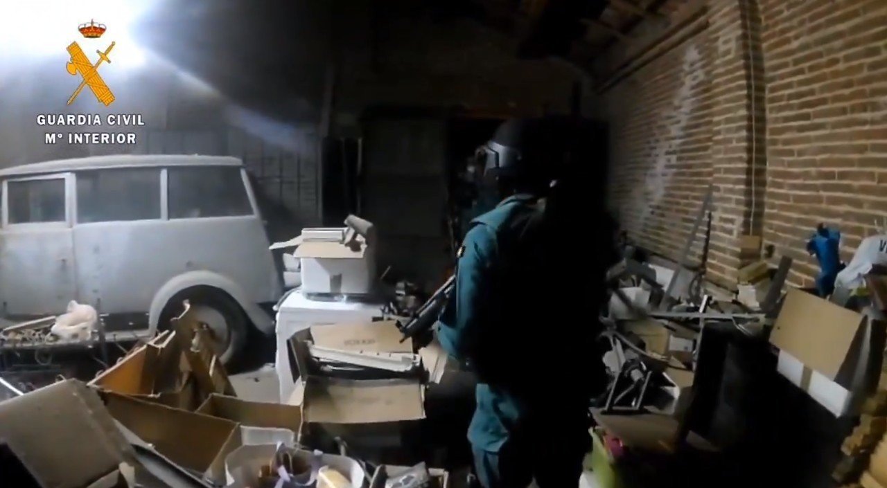 Operación de la Guardia Civil contra los independentistas que preparaban explosivos.