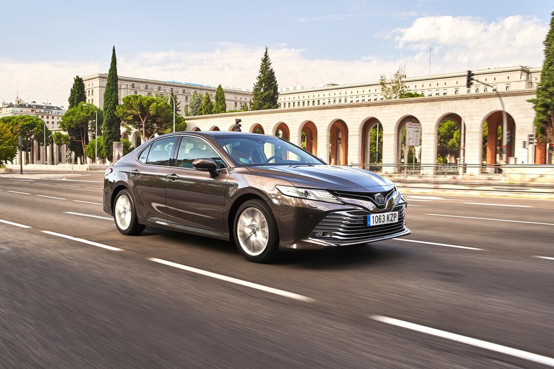 Toyota Espa&ntilde;a lanza el nuevo Toyota Camry Hybrid