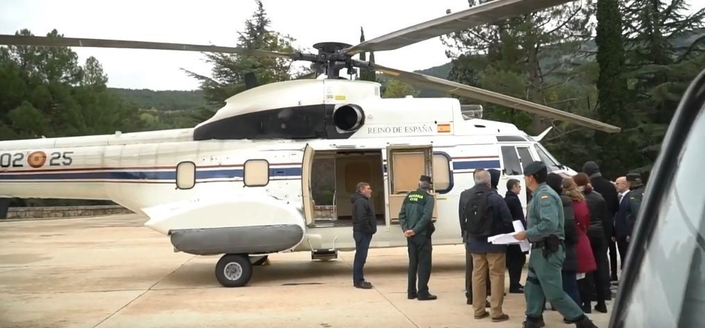 Helicóptero Super Puma que trasladó el féretro de Franco.