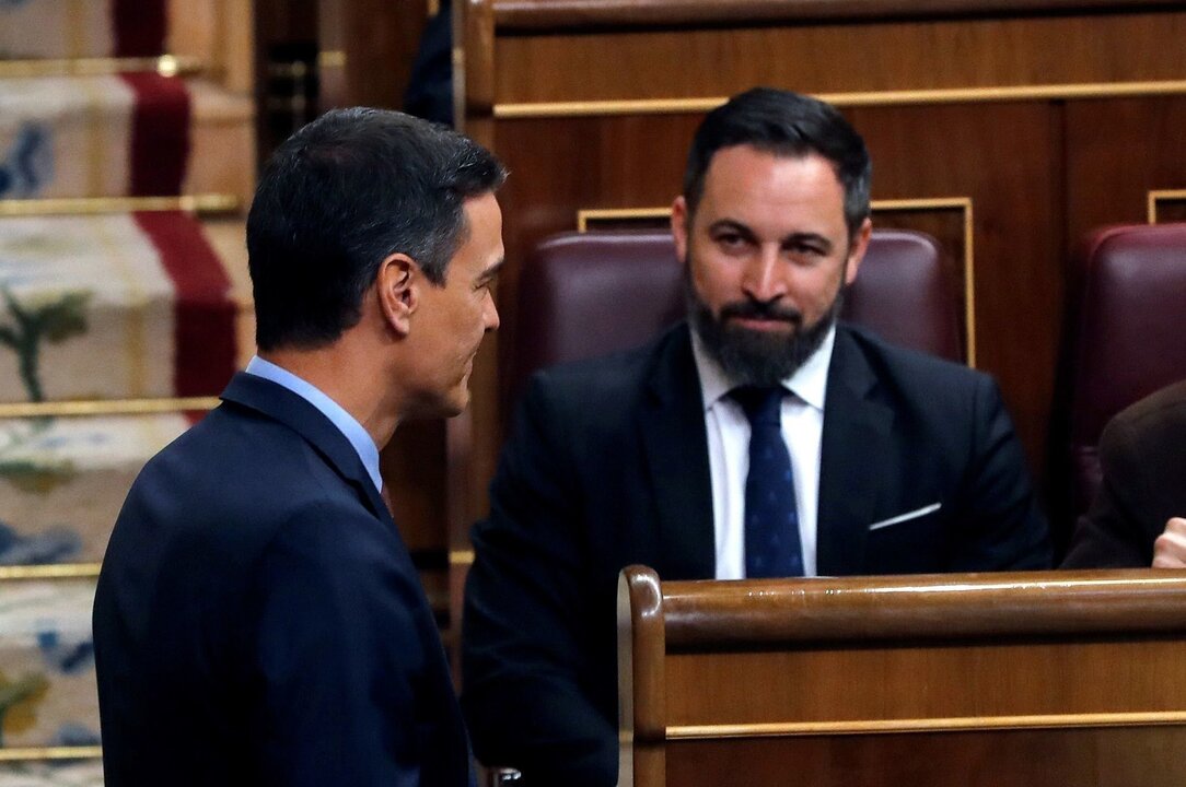 Pedro S&aacute;nchez y Santiago Abascal en el Congreso