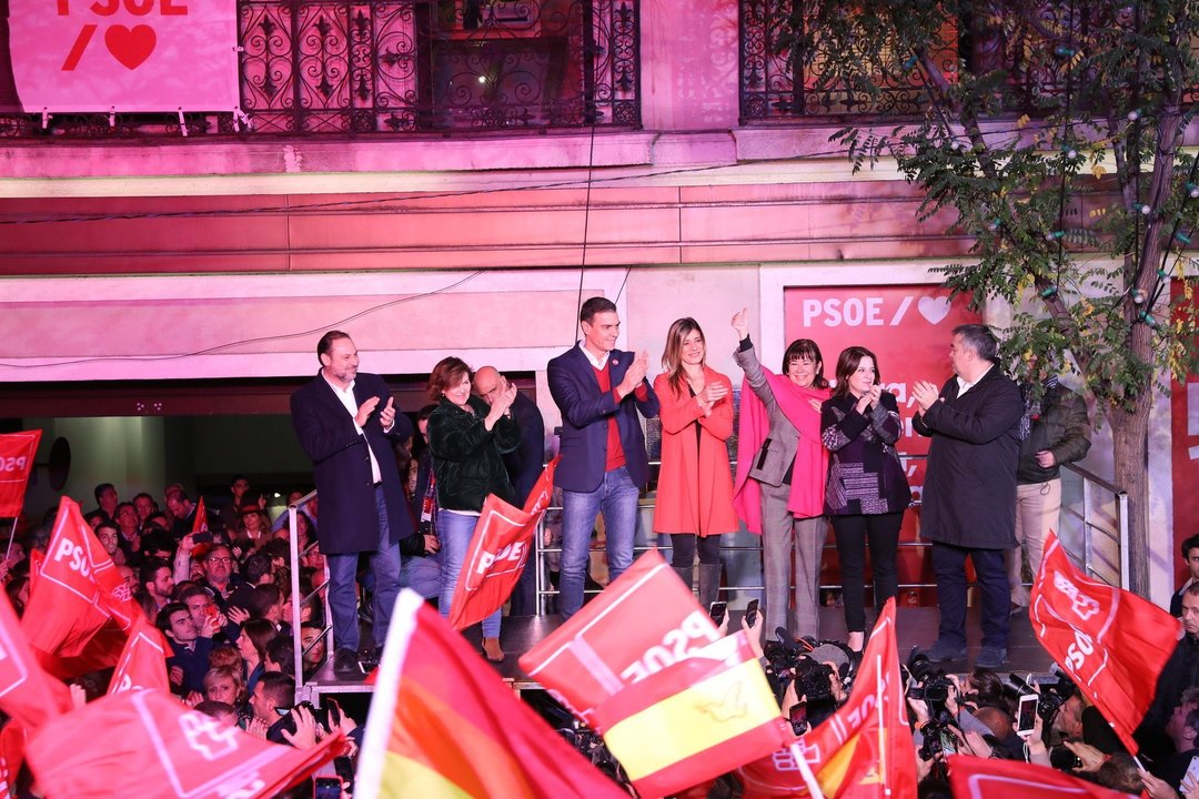 Celebración electoral en Ferraz.