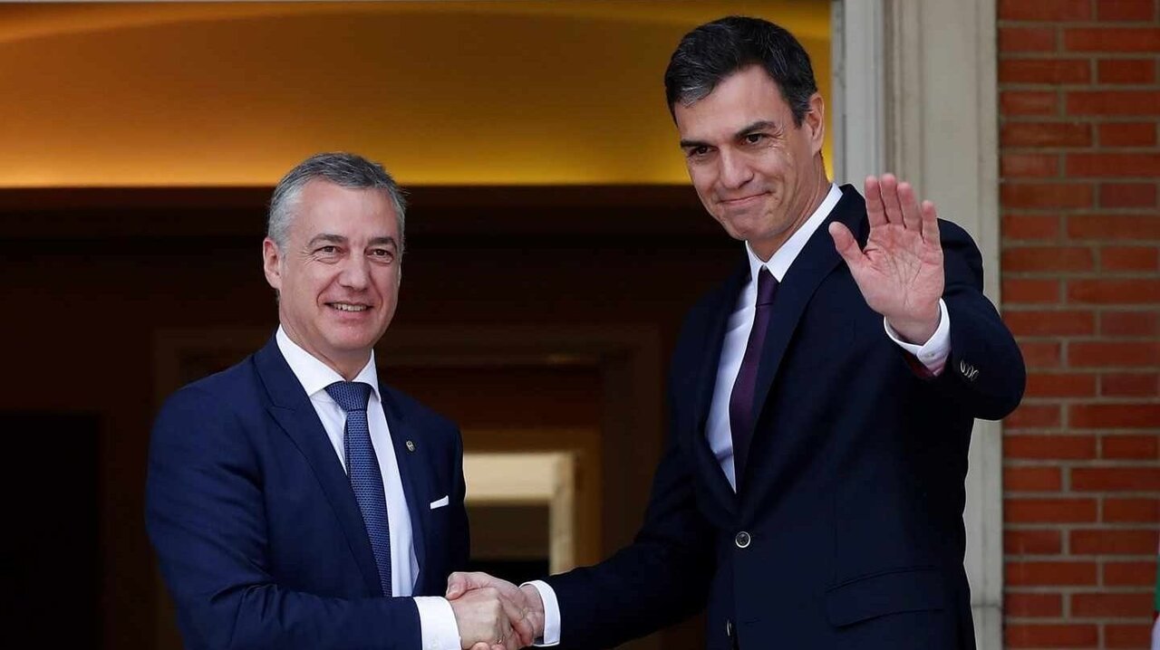 Urkullu y S&aacute;nchez en la Palacio de la Moncloa