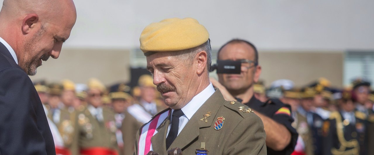 El teniente general Miguel Alcañiz, cuando era jefe de la UME.