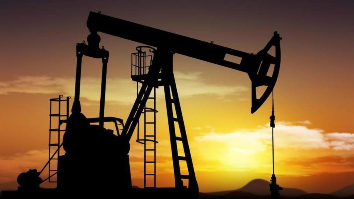 Caída de los precios petroleros
