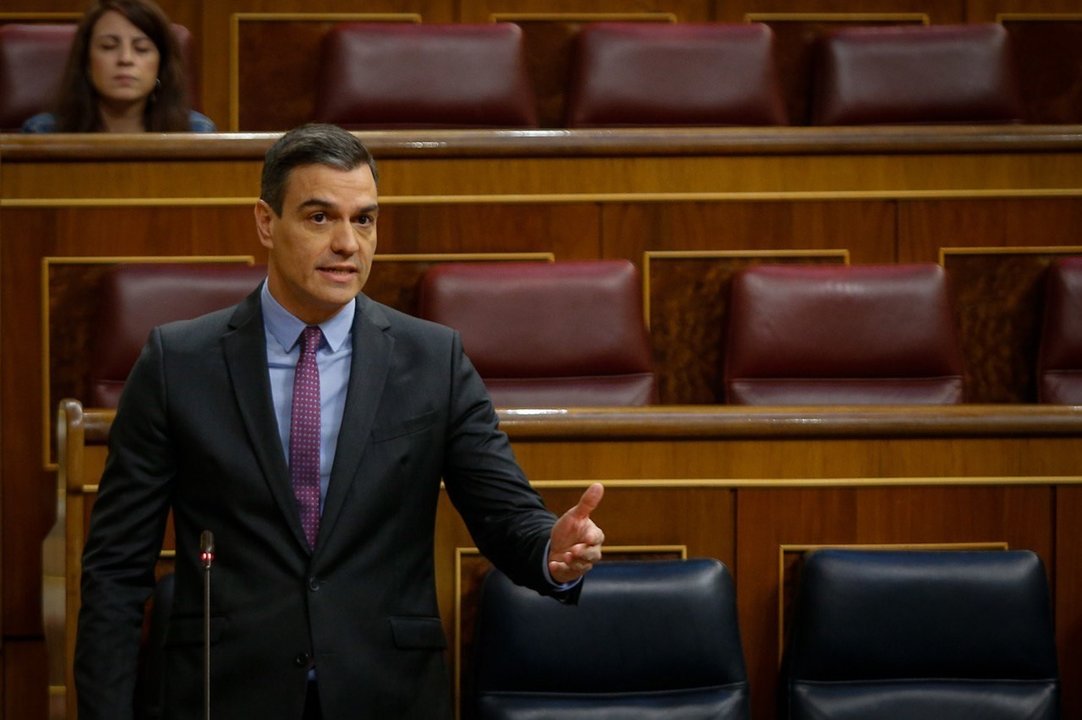Pedro Sánchez en sesión de control en el Congreso de los Diputados