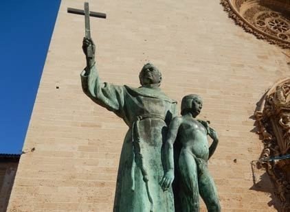 Estatua de Fray Junípero Serra en Mallorca