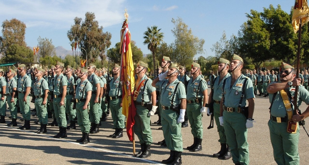 Miembros de la Legión, en formación.