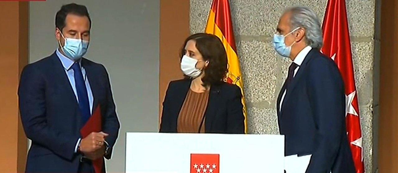 Ignacio Aguado, Isabel Díaz Ayuso y Enrique Ruiz Escudero.