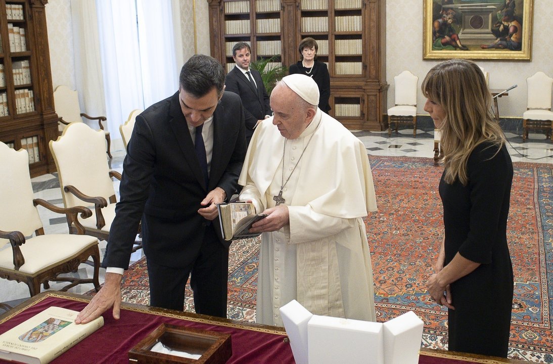 Reunión de Pedro Sánchez con el Papa Francisco.
