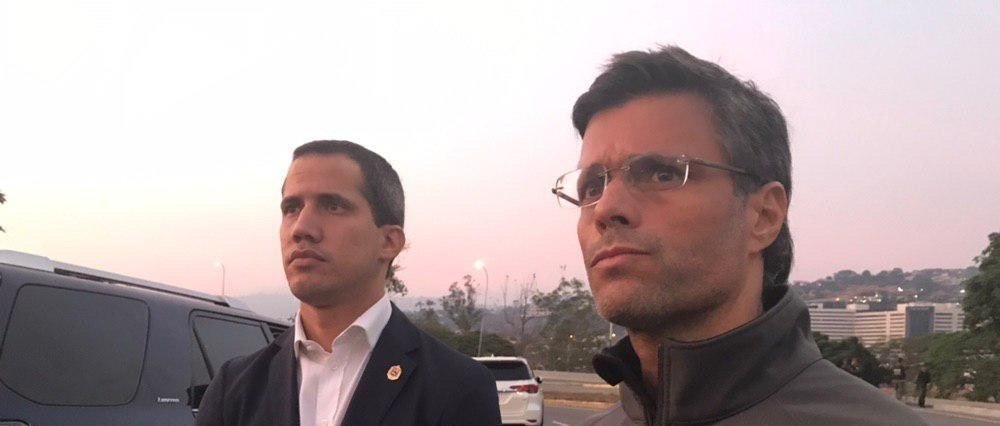 Leopoldo López junto a Juan Guaidó
