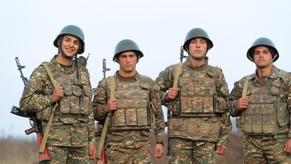 Soldados de Armenia.
