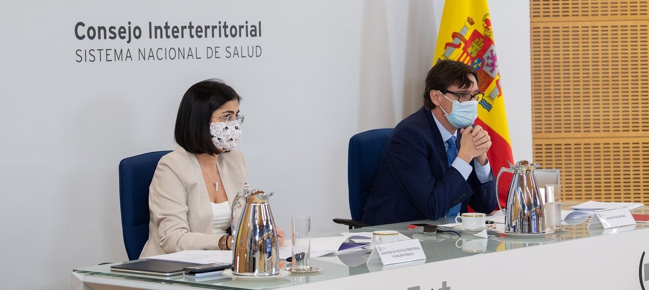 Carolina Darias y Salvador Illa, en el Consejo Interterritorial de Salud.