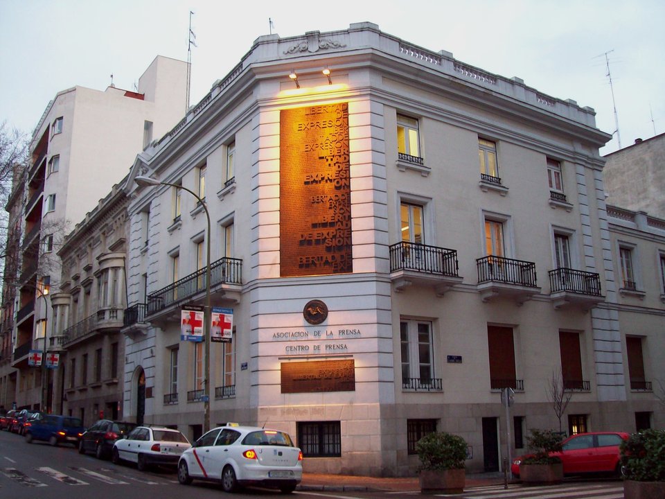 Seat of Madrid's Press Association (Spain) since 1983, at 6 Calle de Juan Bravo (street, Salamanca district).