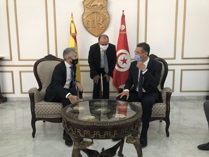 El ministro del Interior, Fernando Grande-Marlaska, durante su visita a Túnez el 16 de octubre de 2020