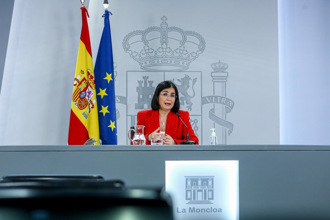 La ministra de Sanidad, Carolina Darias, durante una rueda de prensa tras la reunión del Consejo Interterritorial del Sistema Nacional de Salud, a 14 de abril de 2021, en Madrid (España).