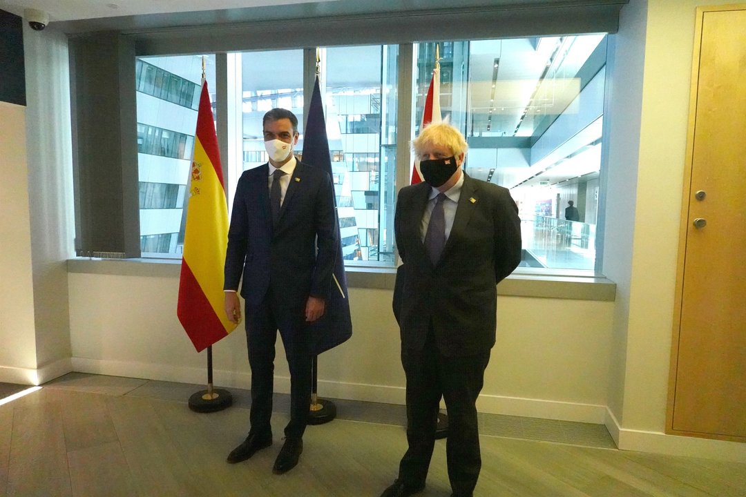 El presidente del Gobierno, Pedro Sánchez se reúne con el Primer Ministro de Reino Unido, Boris Johnson. Foto: POOL.
