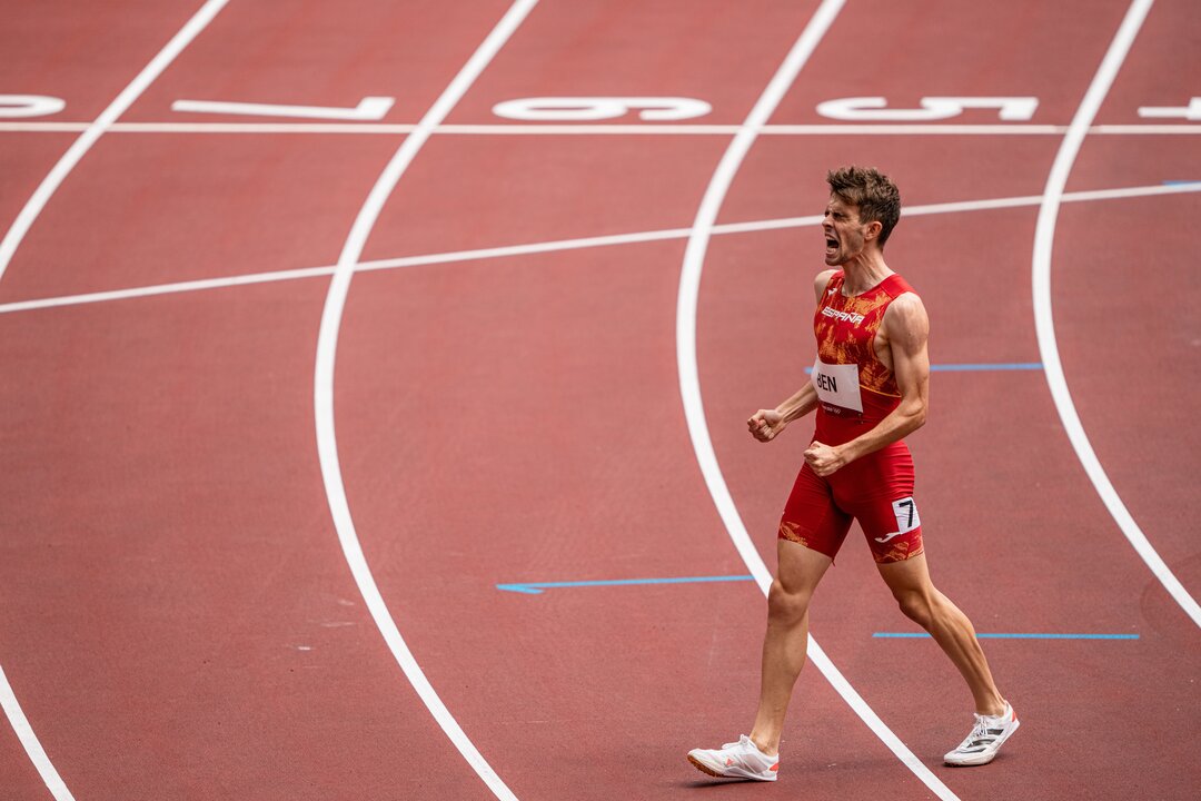 EuropaPress_3862868_adrian_ben_equipo_espanol_eliminatoria_800m_lisos_atletismo_jjoo_2020_31 (1)