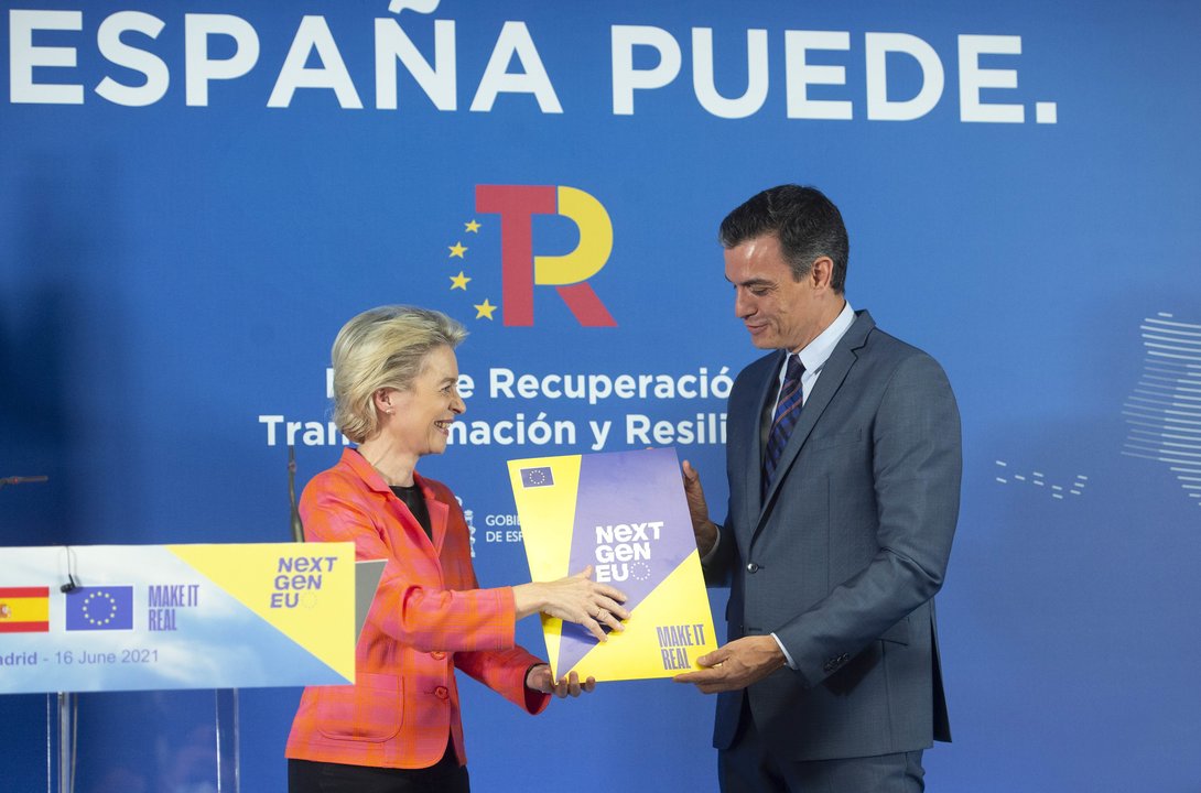 Pedro Sánchez se reúne con la presidenta de la Comisión Europea, Ursula von der Leyen