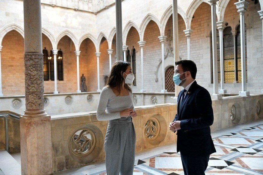 La ministra Irene Montero y el presidente de la Generalitat Pere Aragonès el 14/1/22 en Barcelona