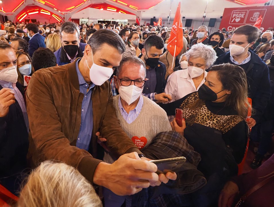 Pedro Sánchez, durante el cierre de campaña del PSOE en Castilla y León.
