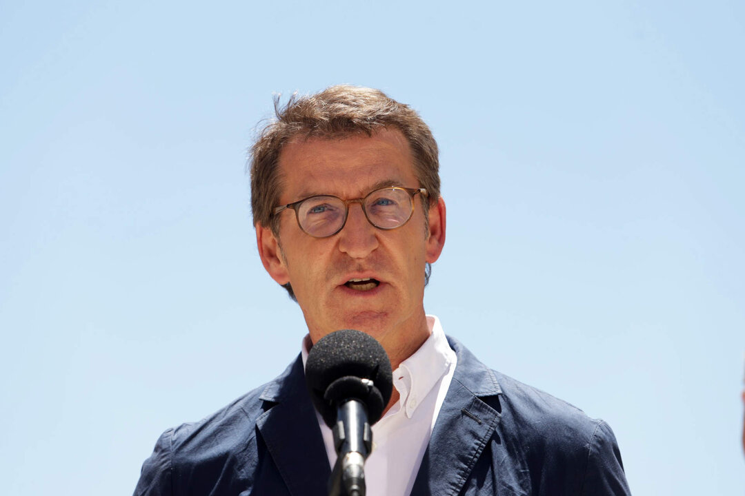El presidente del PP, Alberto N&uacute;&ntilde;ez Feij&oacute;o, visita a la empresa Dekra ubicada en el Parque Tecnol&oacute;gico de la capital a 03 de junio de 2022, M&aacute;laga, Andaluc&iacute;a.