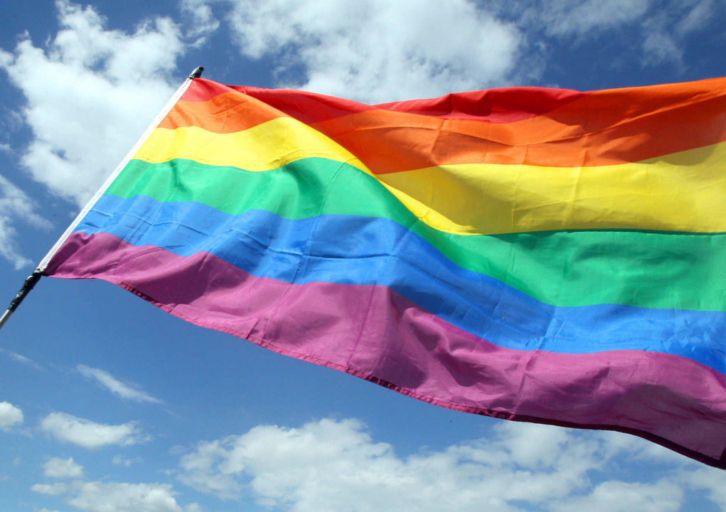 Bandera del Orgullo Gay.
