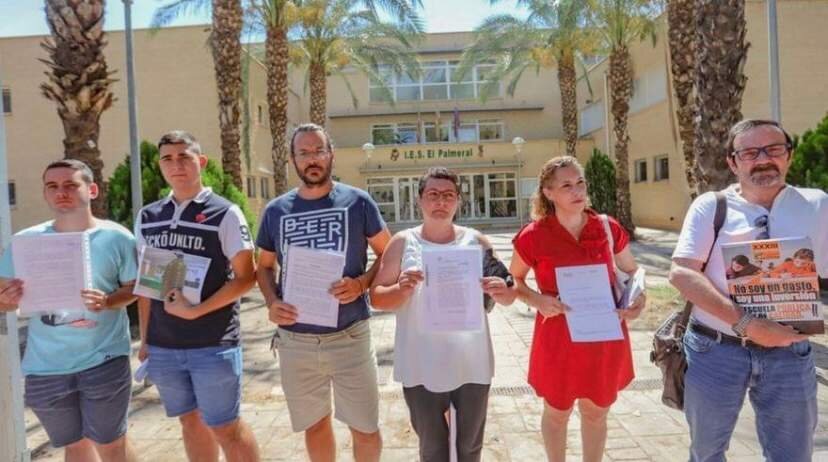 Padres con la presidenta de COVAPA