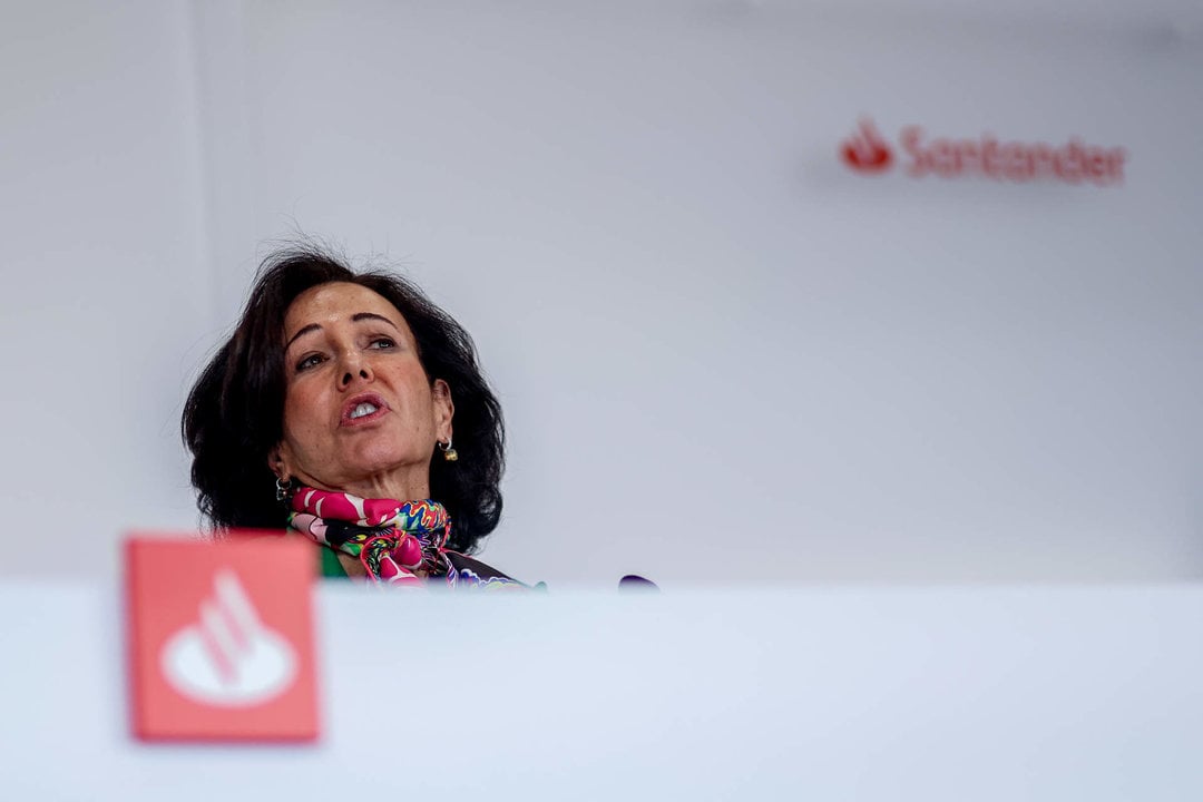 Los accionistas castigarán al Banco Santander, BBVA y Sabadell por los elevados sueldos de sus directivos.
