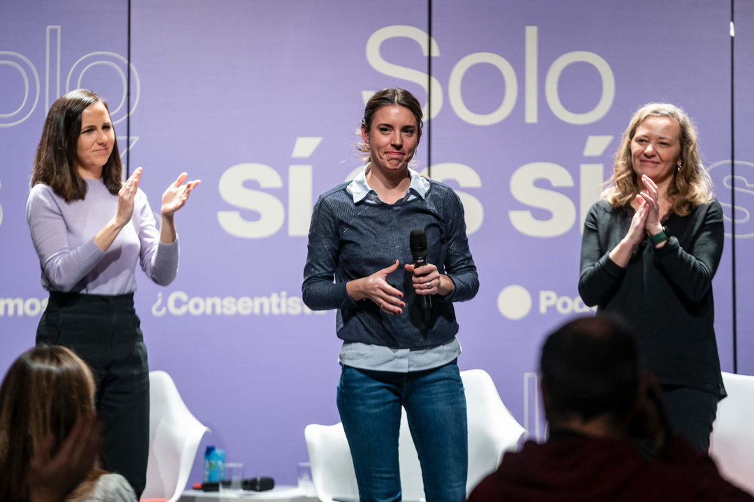 La secretaria de Acción de Gobierno de Podemos y ministra de Igualdad, Irene Montero, interviene durante el acto '¿Consentiste o no? Solo sí es sí', en el Círculo de Bellas Artes, el pasado 5 de febrero.