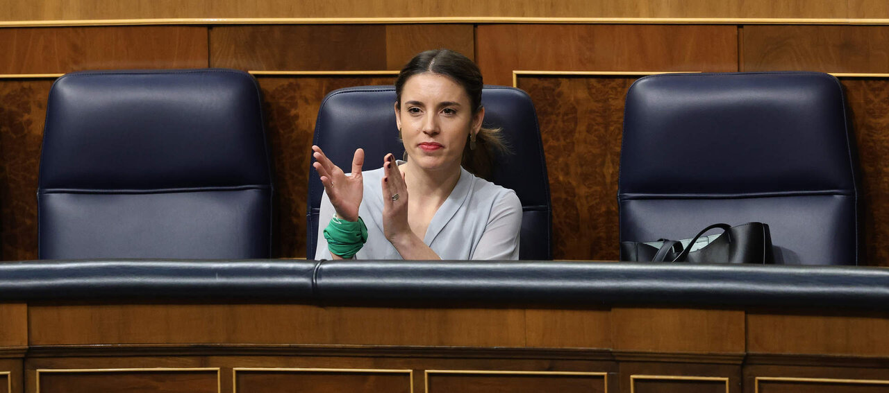 La ministra de Igualdad, Irene Montero el d&iacute;a que se aprob&oacute; la Ley Trans.