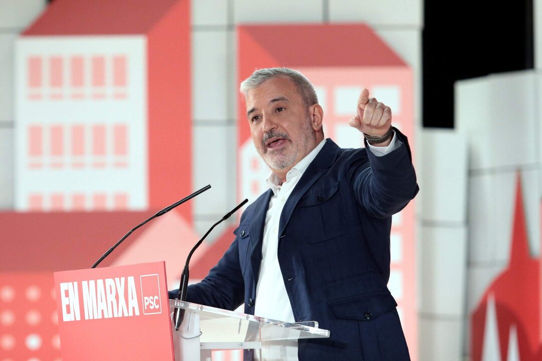 El candidato del PSC a la Alcald&iacute;a de Barcelona, Jaume Collboni, en la clausura de la Convenci&oacute;n Municipal del PSC en L'Hospitalet de Llobregat (Barcelona).