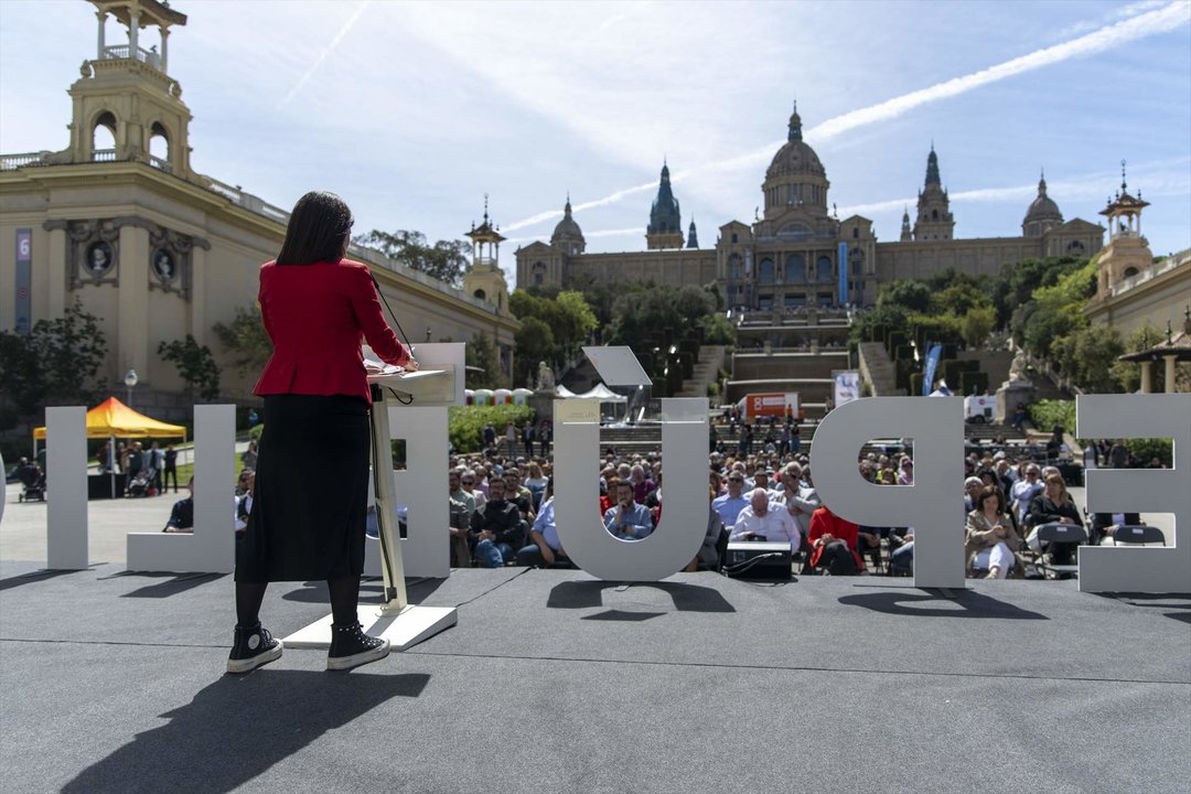 La secretaria general adjunta y portavoz de ERC, Marta Vilalta, participa en la Fiesta de la Republica de ERC, en la plaza Carles Buïgas, a 15 de abril, de 2023, en Barcelona, Cataluña, (España).