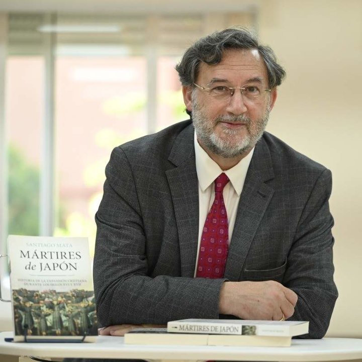 Santiago Mata, que publica el libro «Mártires de Japón».
