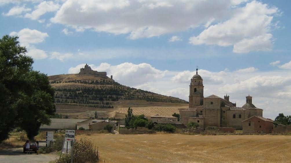 Pueblos con más encanto: Visita Castrojeriz en Burgos. Fuente | Wikipedia.