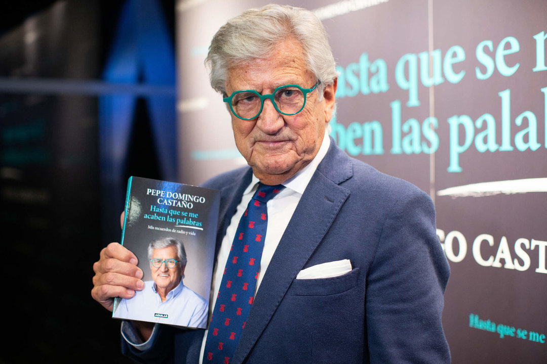 Archivo - El presentador de radio y televisión y escritor, Pepe Domingo Castaño.