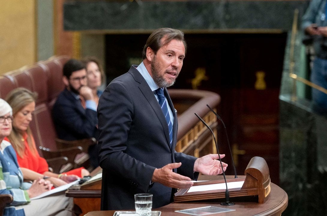El diputado electo, Óscar Puente, interviene durante la segunda votación de la investidura del líder del Partido Popular, en el Congreso de los Diputados, a 29 de septiembre de 2023, en Madrid.