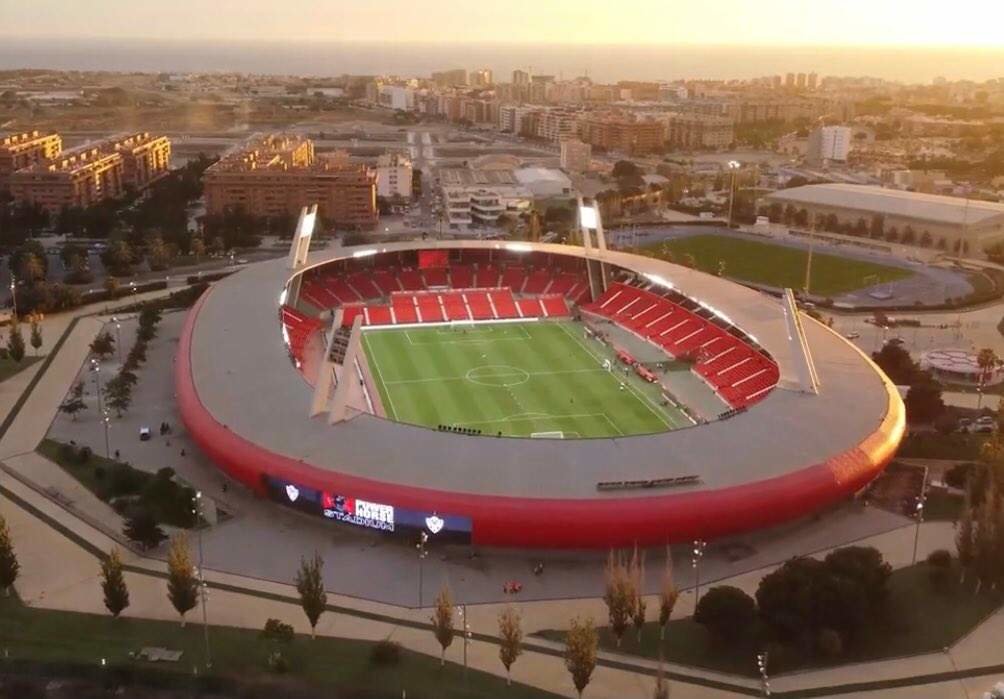 Dónde ver hoy el partido Almería - Granada: TV y hora del partido.