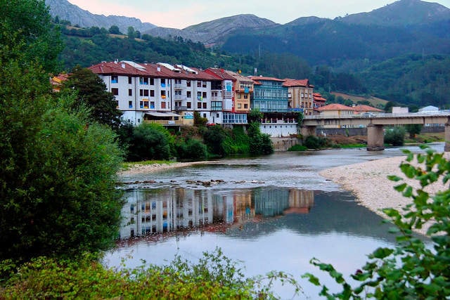 Pueblos con más encanto: Viaja a Arriondas en Asturias.