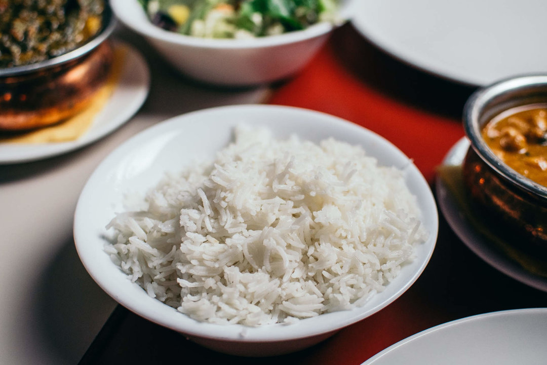 Explorando el enigma de soñar con arroz blanco.