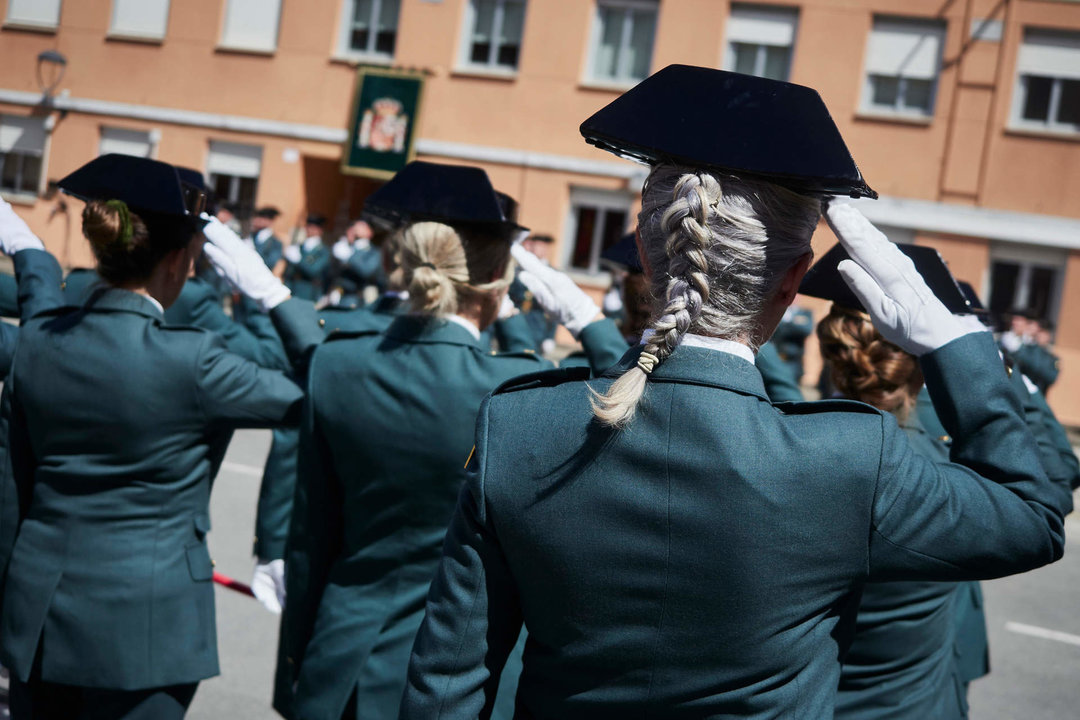 Varias guardias civiles durante un acto conmemorativo del 35 aniversario de la incorporación de la mujer al instituto armado.