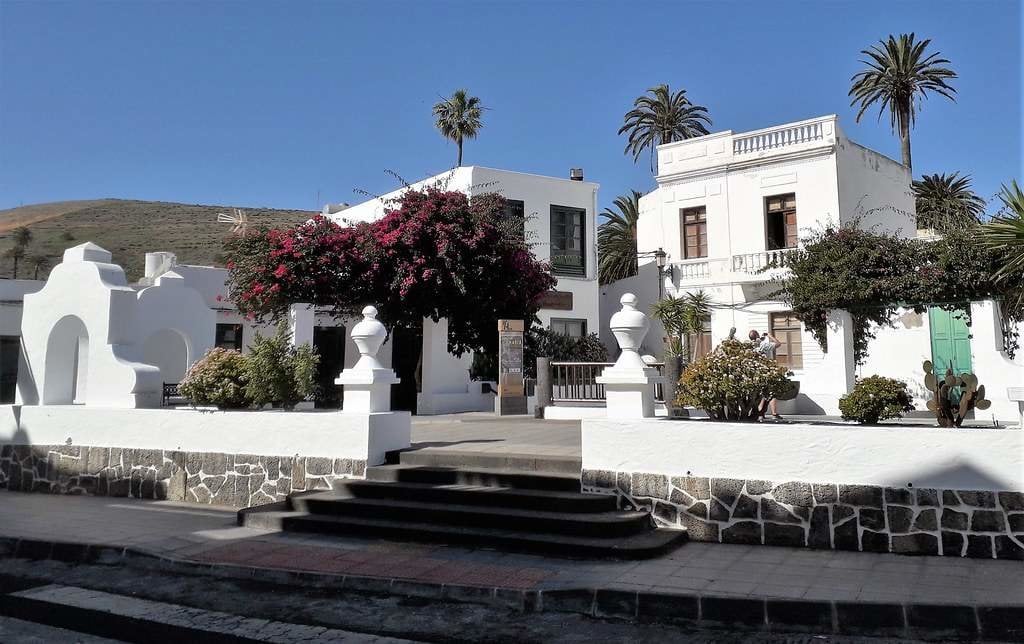 Pueblos con más encanto: Viaja a Haría en Lanzarote.