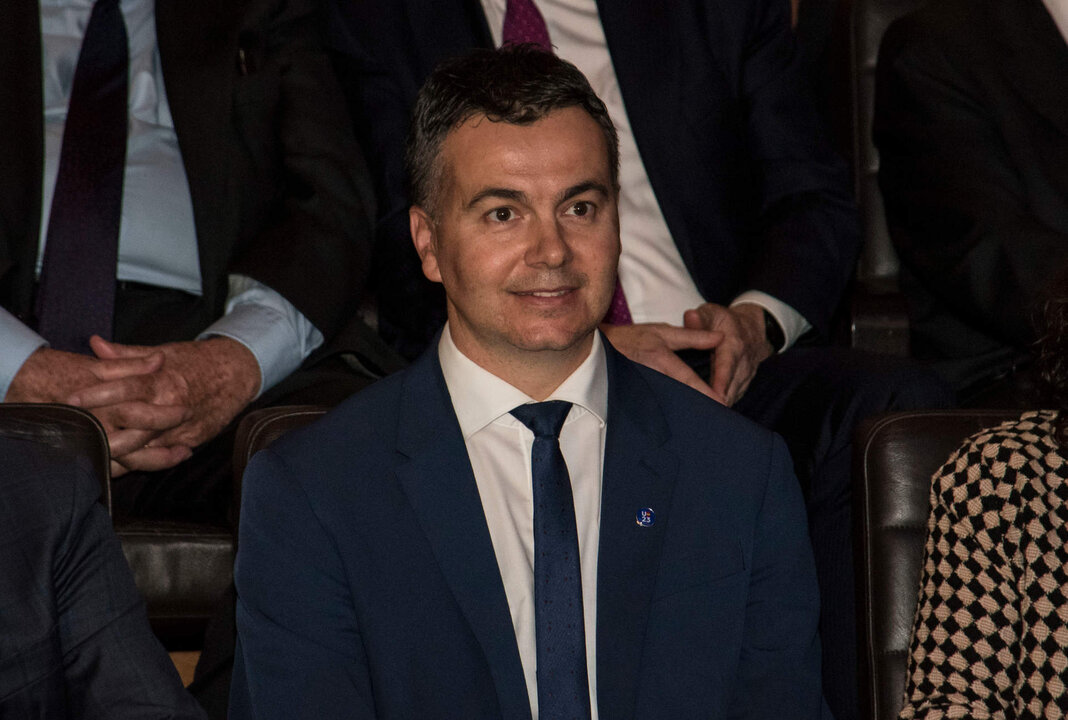 H&eacute;ctor G&oacute;mez, ministro de Industria, Comercio y Turismo, durante la entrega de los Premis i Medalles d'Honor Foment del Treball - Galardones Carles Ferrer Salat, en el Teatro Nacional de Catalu&ntilde;a, a 30 de octubre de 2023, en Barcelona, Catalunya (Espa&ntilde;a). Estos galardones reconocen y premian la labor empresarial catalana. En esta edici&oacute;n, la entrega de premios est&aacute; centrada en los principales valores que representan el esp&iacute;ritu del sector.  Foment del Treball reconoce en esta ocasi&oacute;n a empresas que han destacado a lo largo de este a&ntilde;o por su implicaci&oacute;n con el futuro, su compromiso y su destacada trayectoria.
