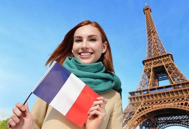 ¿Puedo aprender francés estando en París?