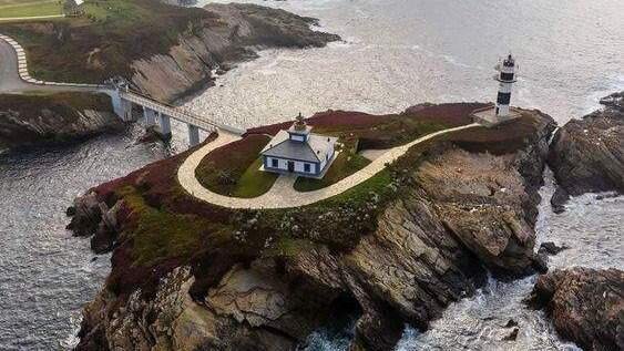 Pueblos con m&aacute;s encanto: Viaja a Ribadeo en Lugo